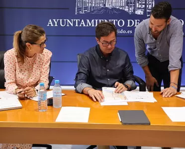 A licitación las obras de mejora del acerado, accesibilidad, seguridad vial y fomento de la movilidad sostenible en Almerimar por un importe de 4,5 millones de euros