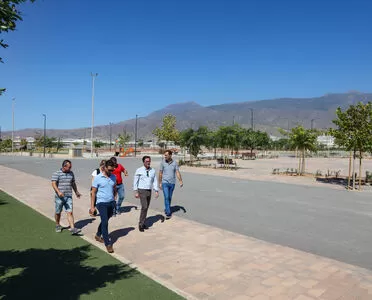 El Parque Municipal de Santa María del Águila ya cuenta con una gran plaza central de 1.200 metros cuadrados