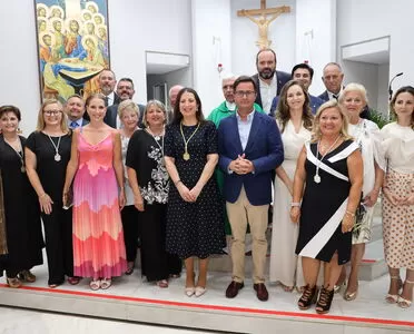 La Hermandad de Nuestra Señora del Rocío de El Ejido celebra la jura de cargos y la toma de posesión de la nueva Hermana Mayor y la Junta de Gobierno