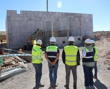 Las obras del nuevo depósito de agua potable de Almerimar avanzan a buen ritmo para seguir garantizando el abastecimiento de la zona