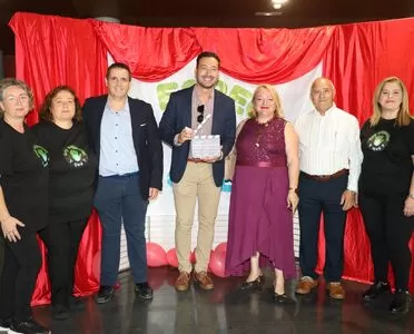 La asociación de personas con discapacidad Soy Especial y Qué celebra su divertida gala anual para recaudar fondos