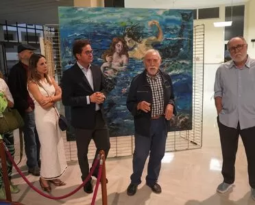 El Patio de Luces alberga una exposición del pintor almeriense Ginés Cervantes